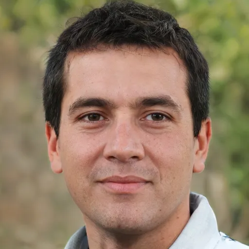 Lars van den Berg